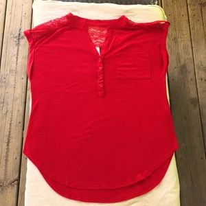 I’m selling a gently used shirt for $10